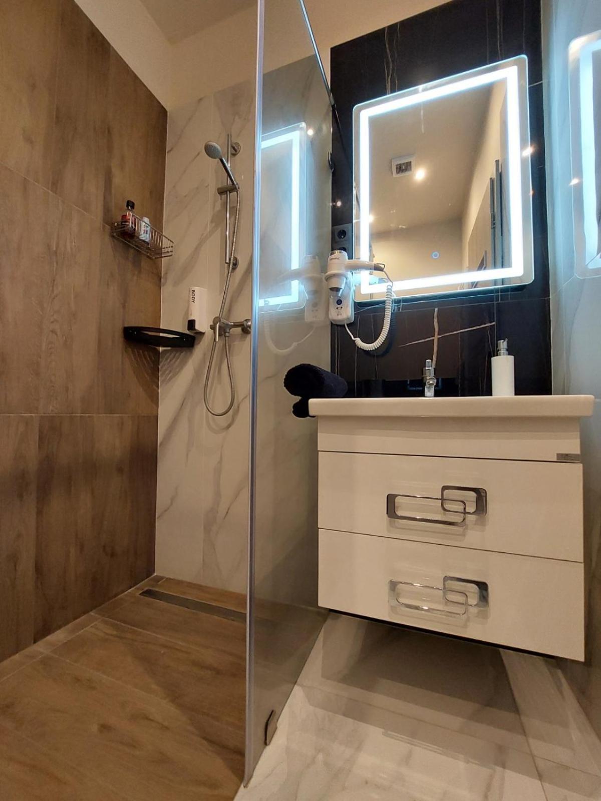 Silver Dawn Apartments Segedin Dış mekan fotoğraf